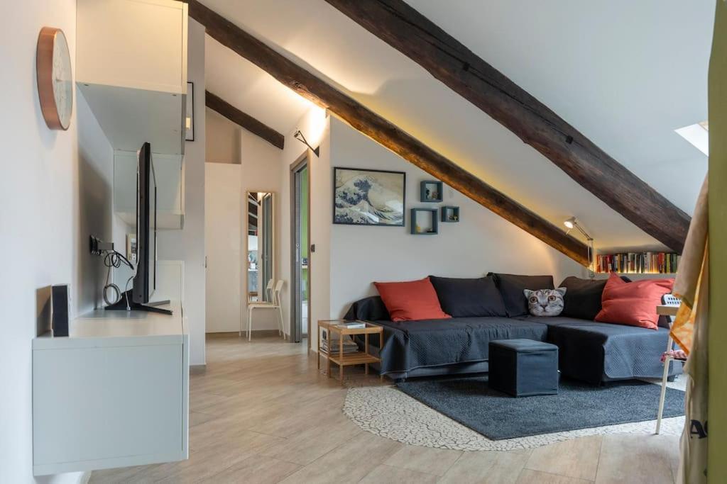 Cozy Attic In The City Center Torino Kültér fotó